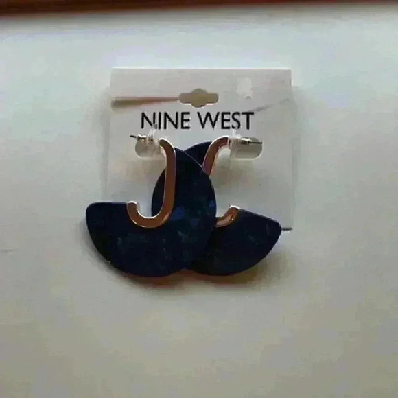 Nine West new Large C Hoop Earrings - Picture 5 of 8